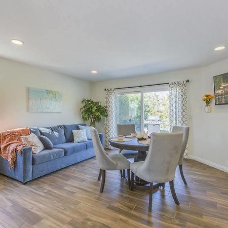 Oshkosh Luxurious Escape Daire Anaheim Dış mekan fotoğraf